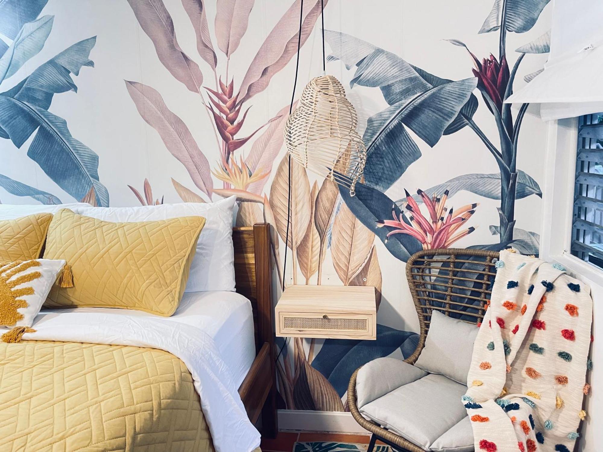 Alux House Hotel Placencia Bagian luar foto